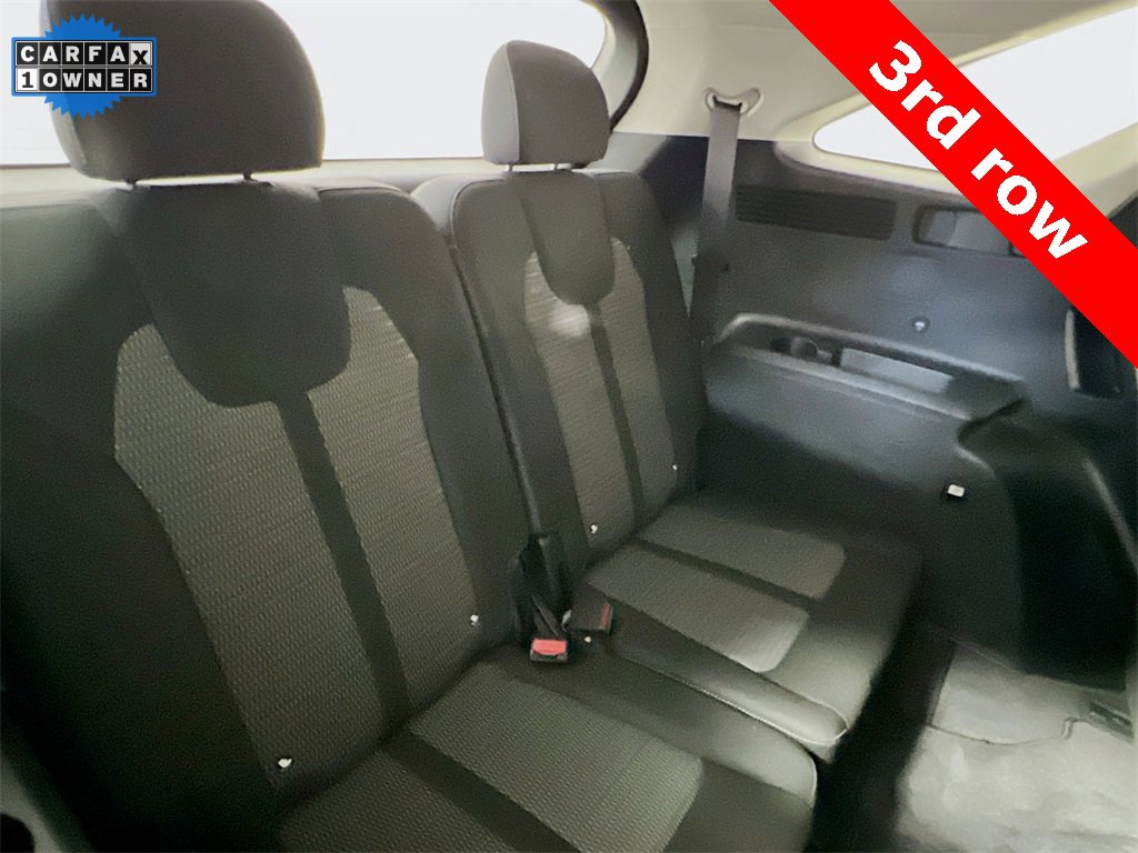Certified 2025 Kia Sorento LX image 25