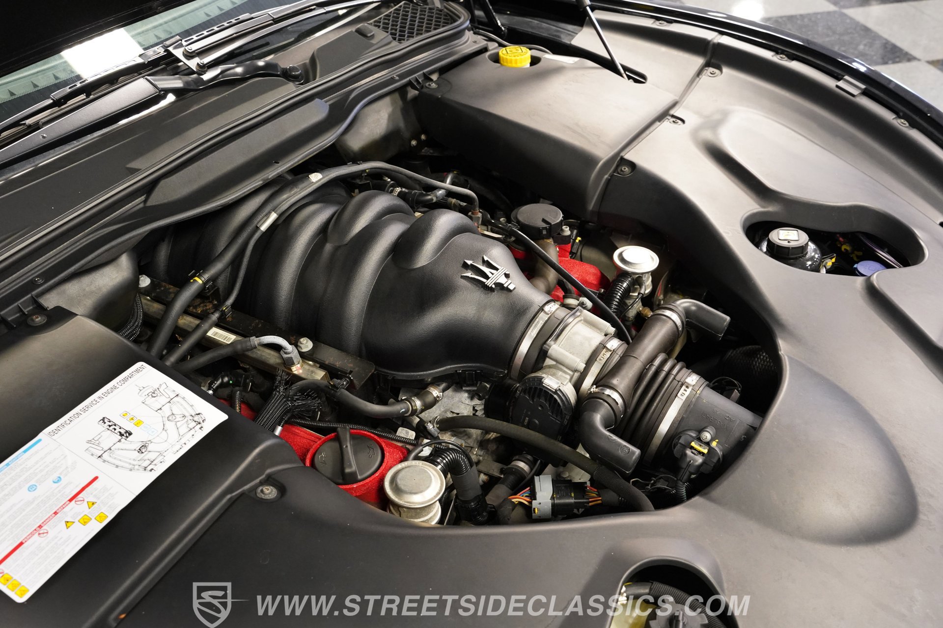 Used 2010 Maserati GranTurismo S image 36