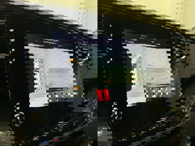 Used 2022 Jeep Wagoneer Series III w/ Convenience Group I AWD/4WD image 22