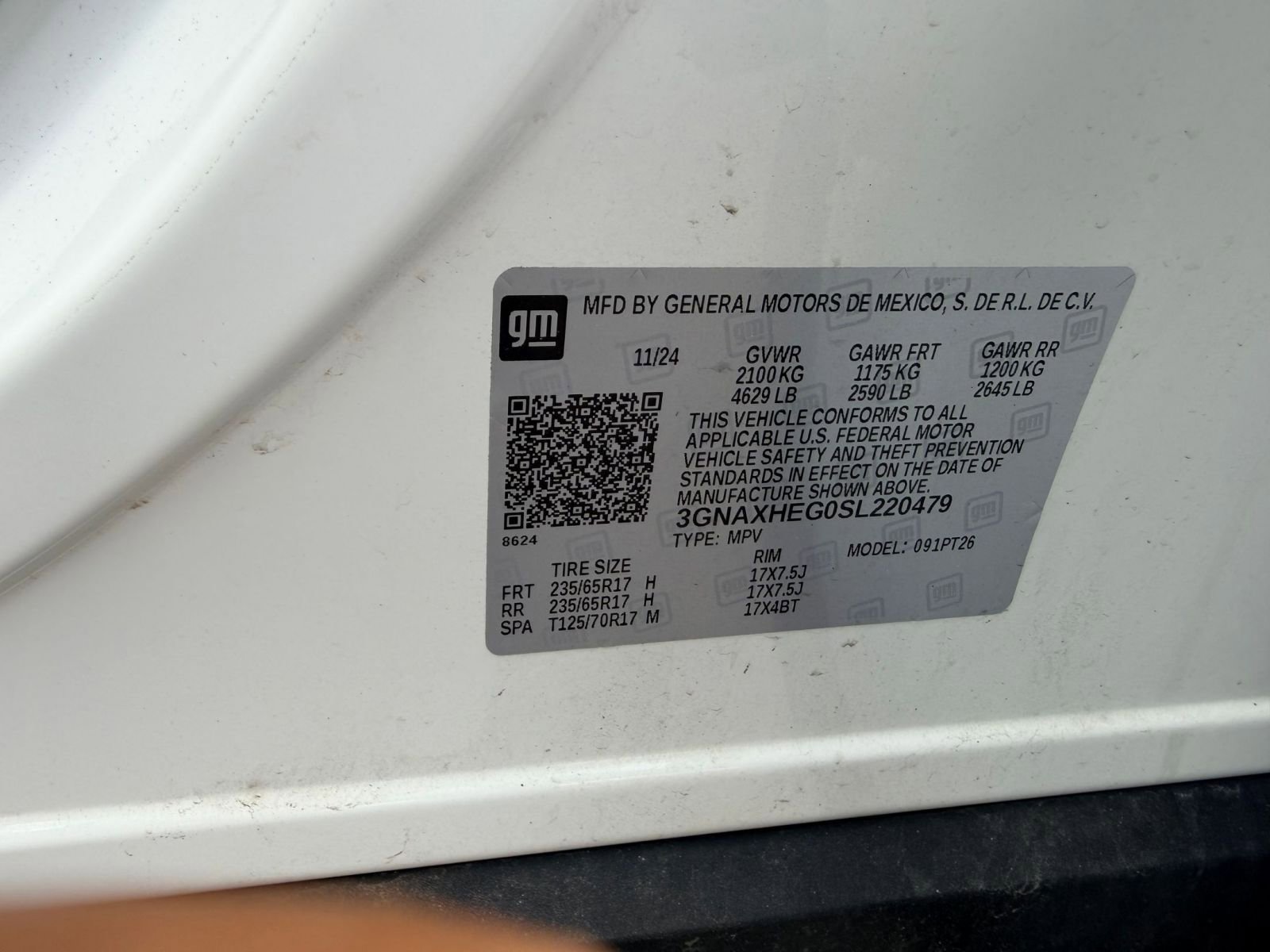 Used 2025 Chevrolet Equinox LT image 10