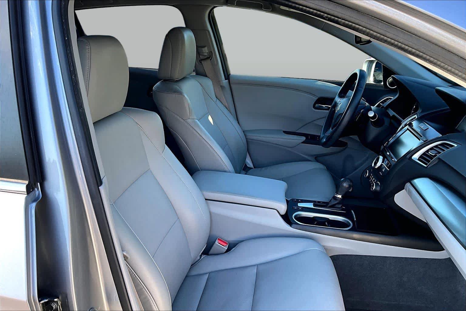 Used 2018 Acura RDX w/ Advance Package AWD/4WD image 8