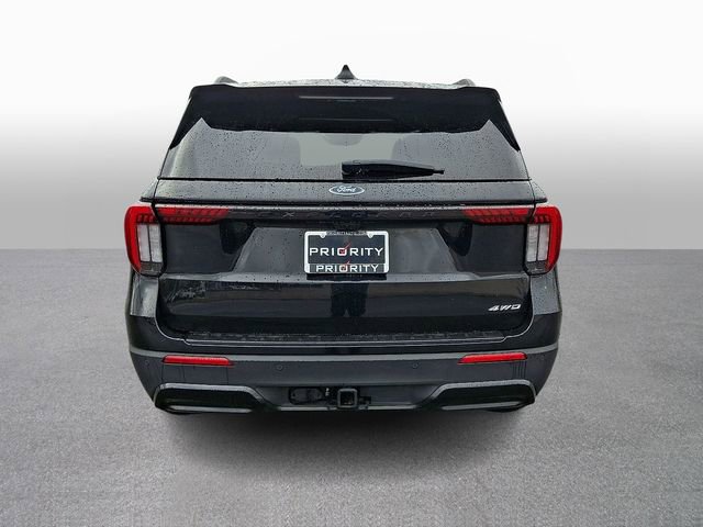 Used 2025 Ford Explorer ST-Line image 5