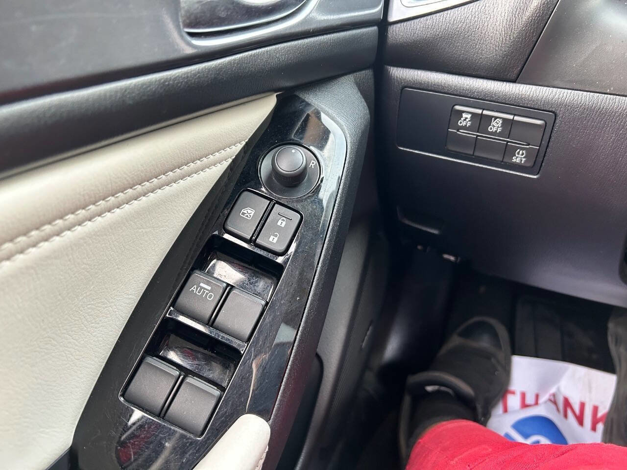 Used 2017 MAZDA MAZDA3 Grand Touring image 20