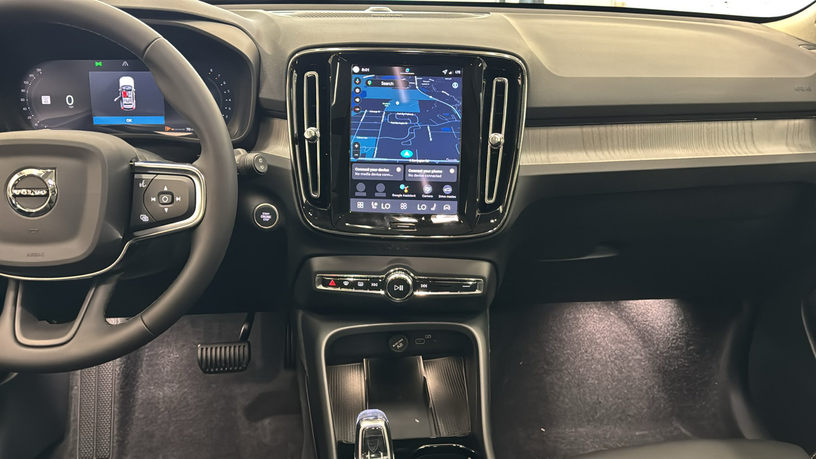 New 2026 Volvo XC40 B5 Ultra w/ Protection Package Premier AWD/4WD image 11
