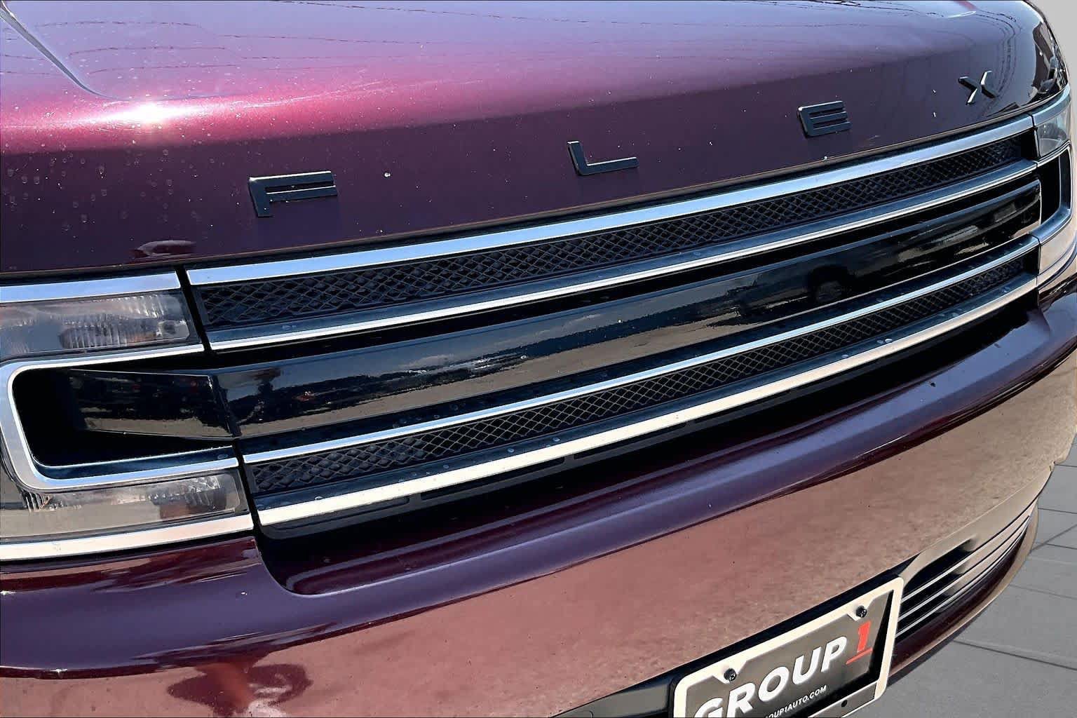 Used 2017 Ford Flex Limited w/ Equipment Group 303A AWD/4WD image 30