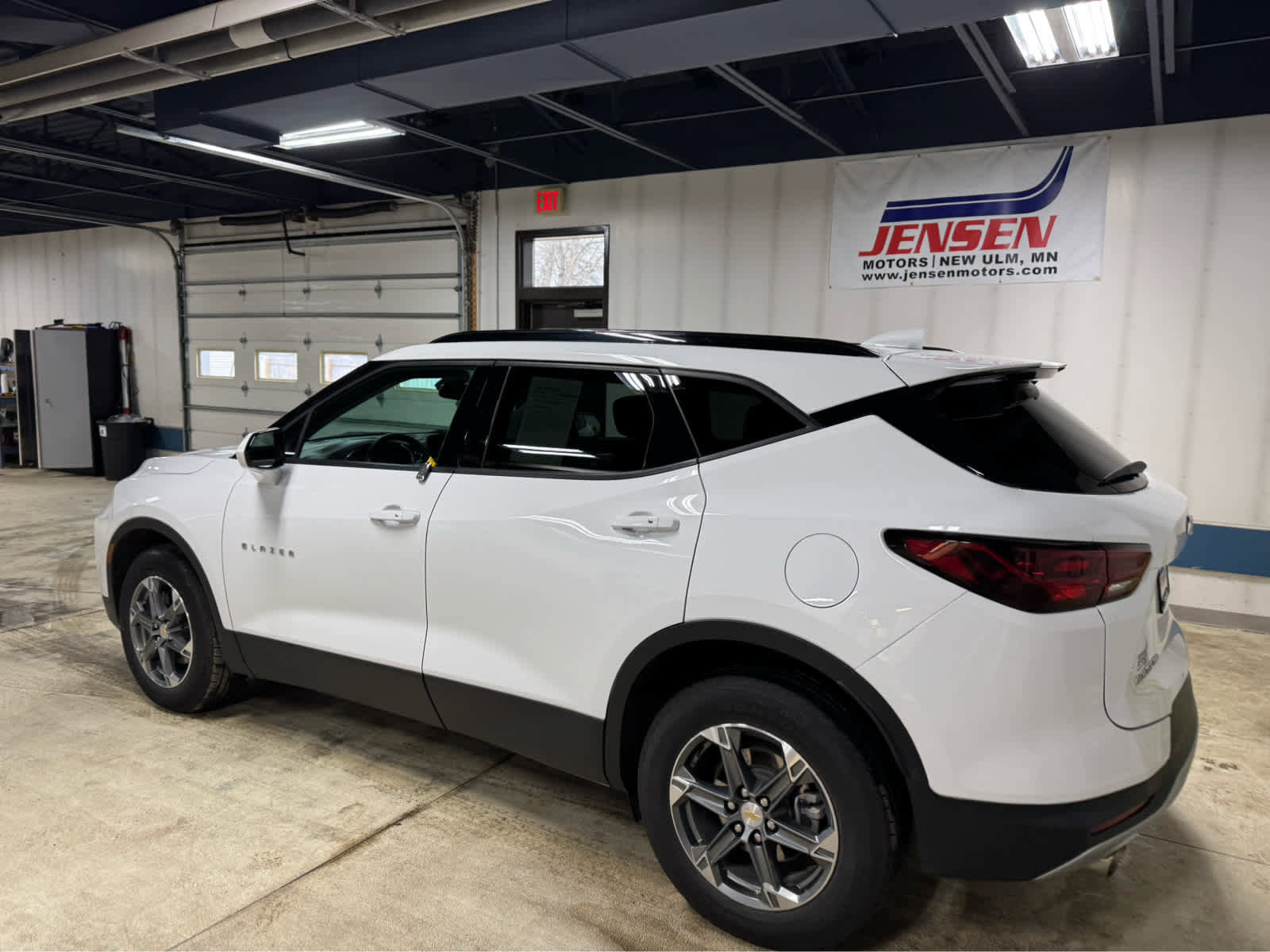 Certified 2025 Chevrolet Blazer LT w/ Convenience Package image 6