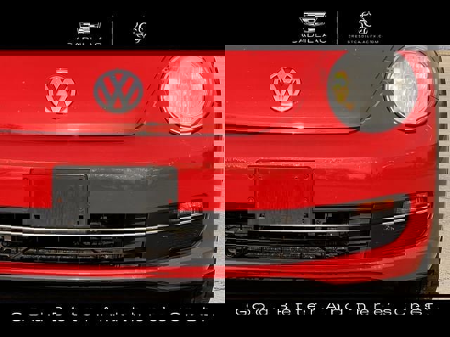 Used 2014 Volkswagen Beetle TDI image 8