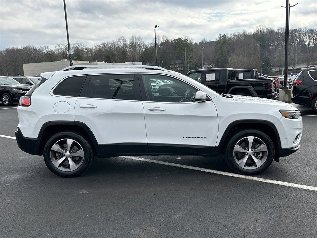 Used 2021 Jeep Cherokee Limited image 6