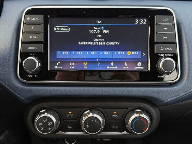 New 2025 Nissan Versa SV w/ Trunk Package image 26