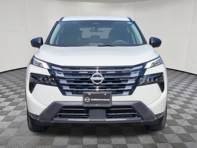 Used 2024 Nissan Rogue S FWD video 2