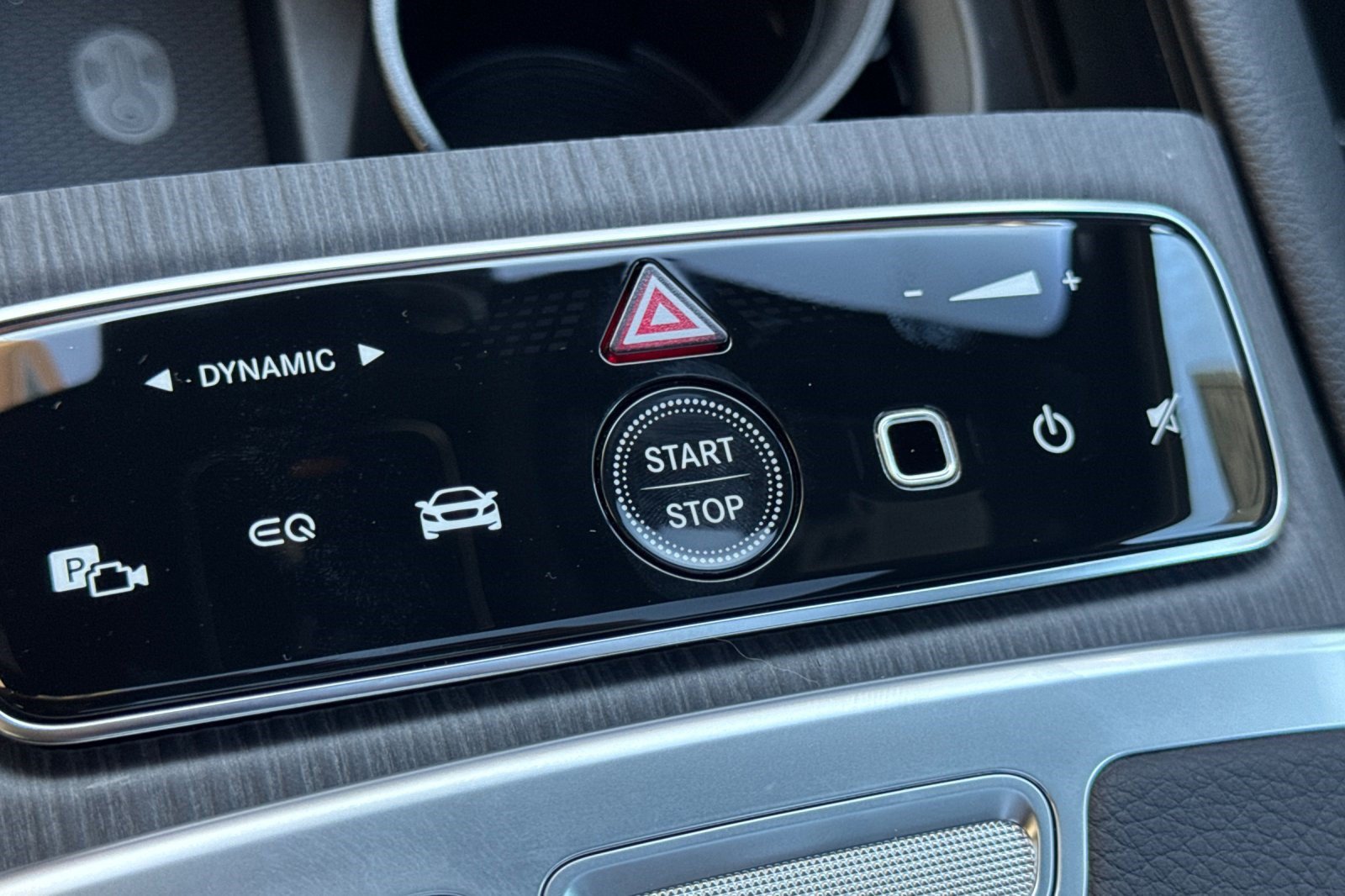 New 2027 Mercedes-Benz EQE 320 4MATIC SUV image 15