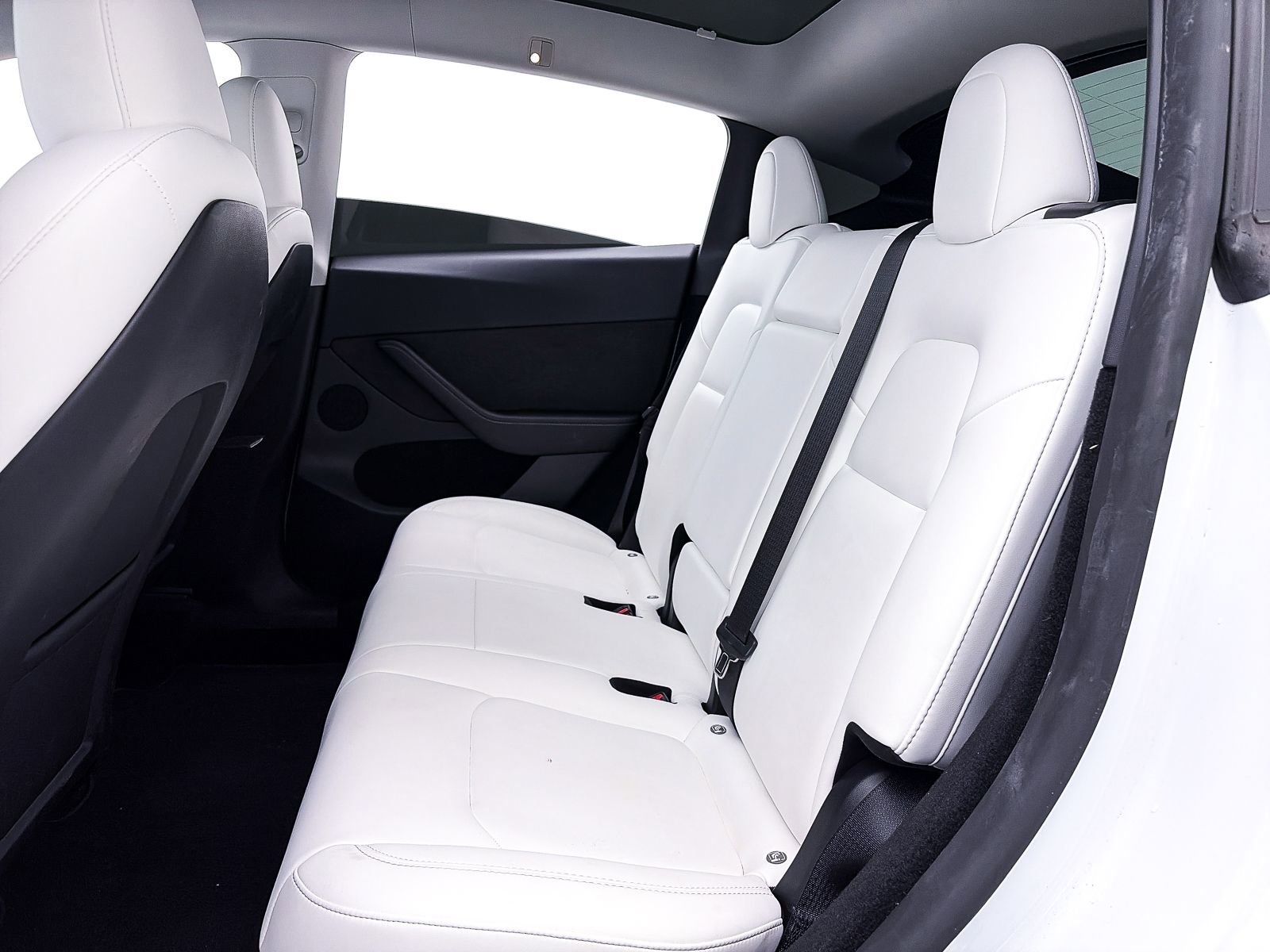 Used 2023 Tesla Model Y Performance image 35