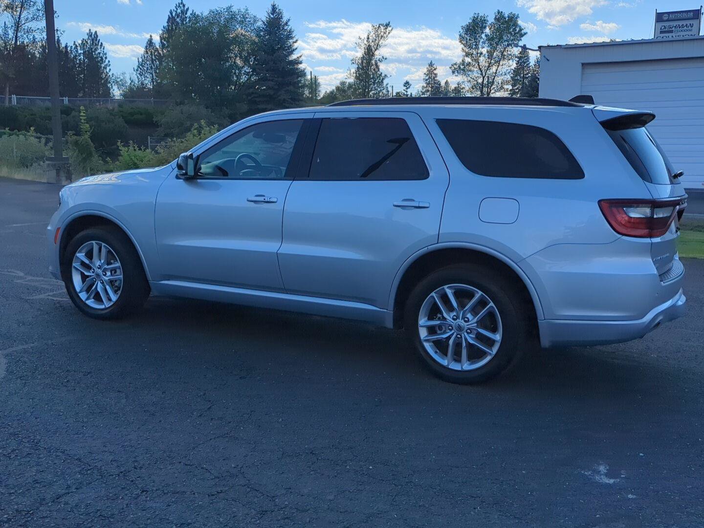 Used 2024 Dodge Durango GT AWD/4WD image 4