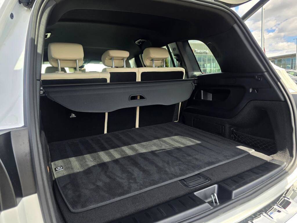 Used 2025 Mercedes-Benz GLB 250 4MATIC image 20