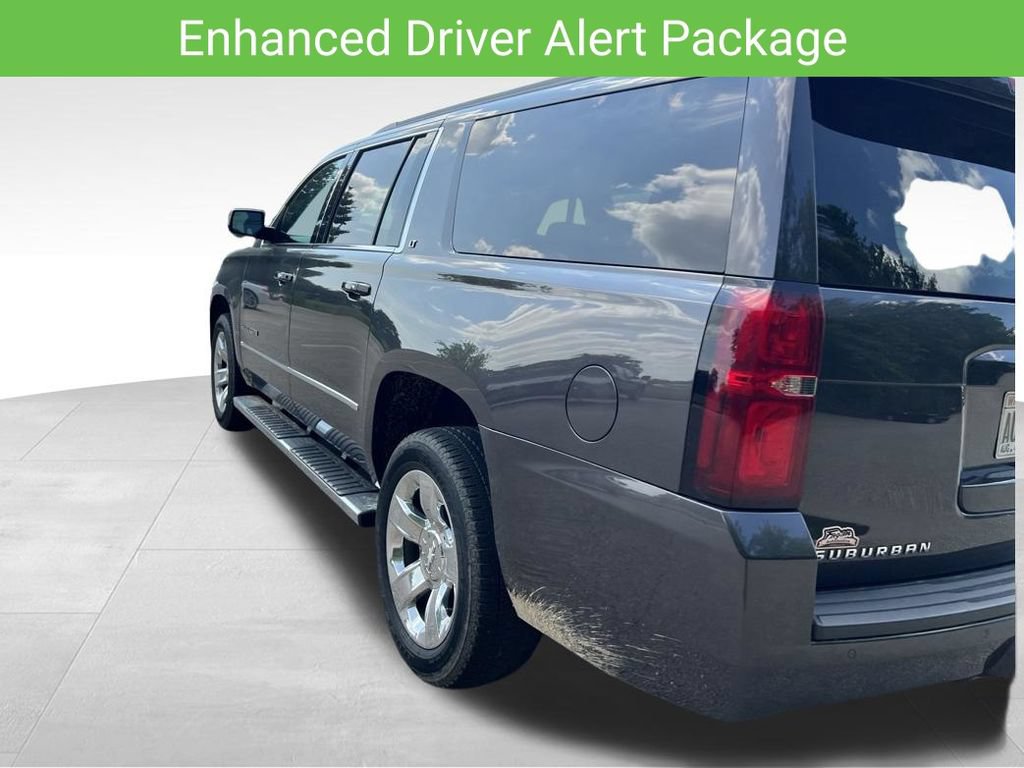 Used 2017 Chevrolet Suburban LT w/ LT Signature Package AWD/4WD image 9