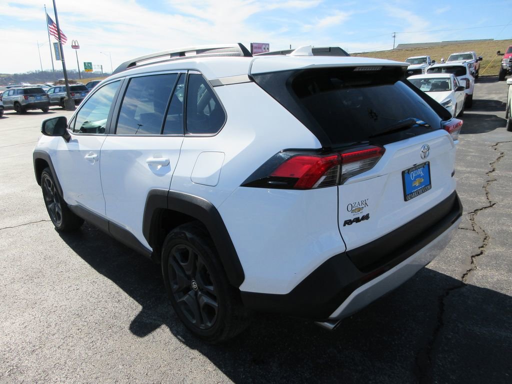 Used 2024 Toyota RAV4 Adventure image 3