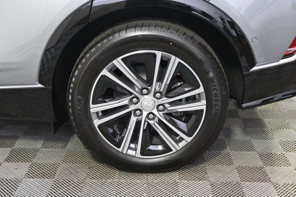 New 2026 Cadillac Lyriq Luxury w/ LPO, Floor Liner Package AWD/4WD image 20