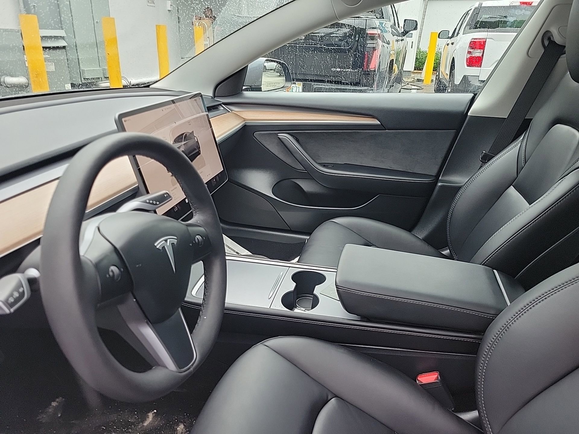 Used 2023 Tesla Model 3 Standard Range image 20