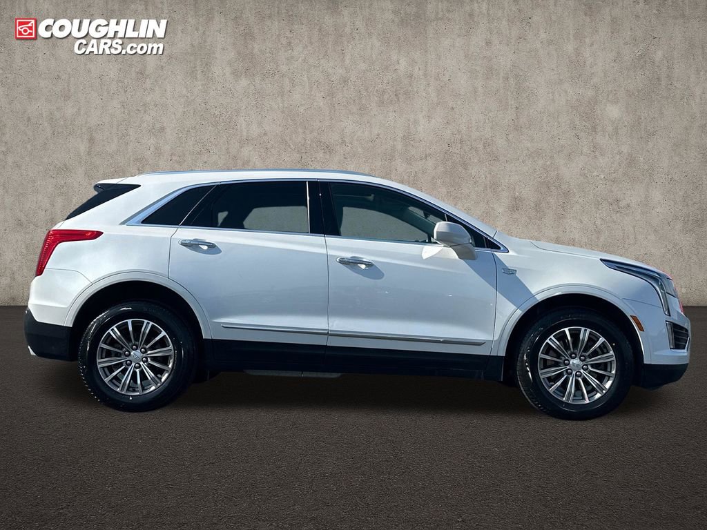 Used 2019 Cadillac XT5 Luxury AWD/4WD image 3