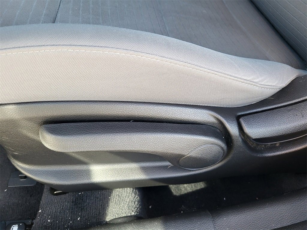 Used 2017 Kia Forte LX w/ LX Popular Package image 11