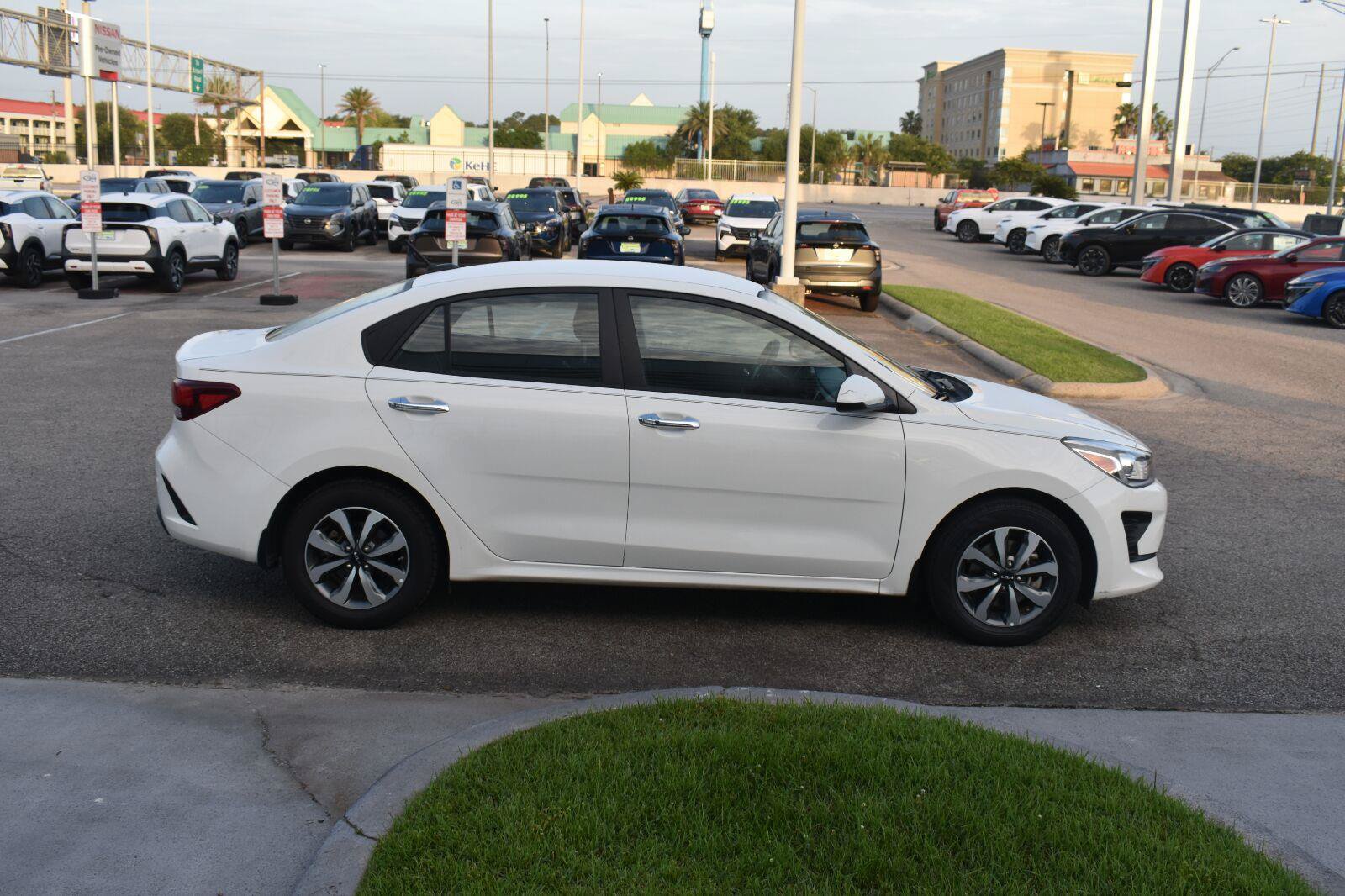 Used 2023 Kia Rio S w/ Technology Package FWD image 13