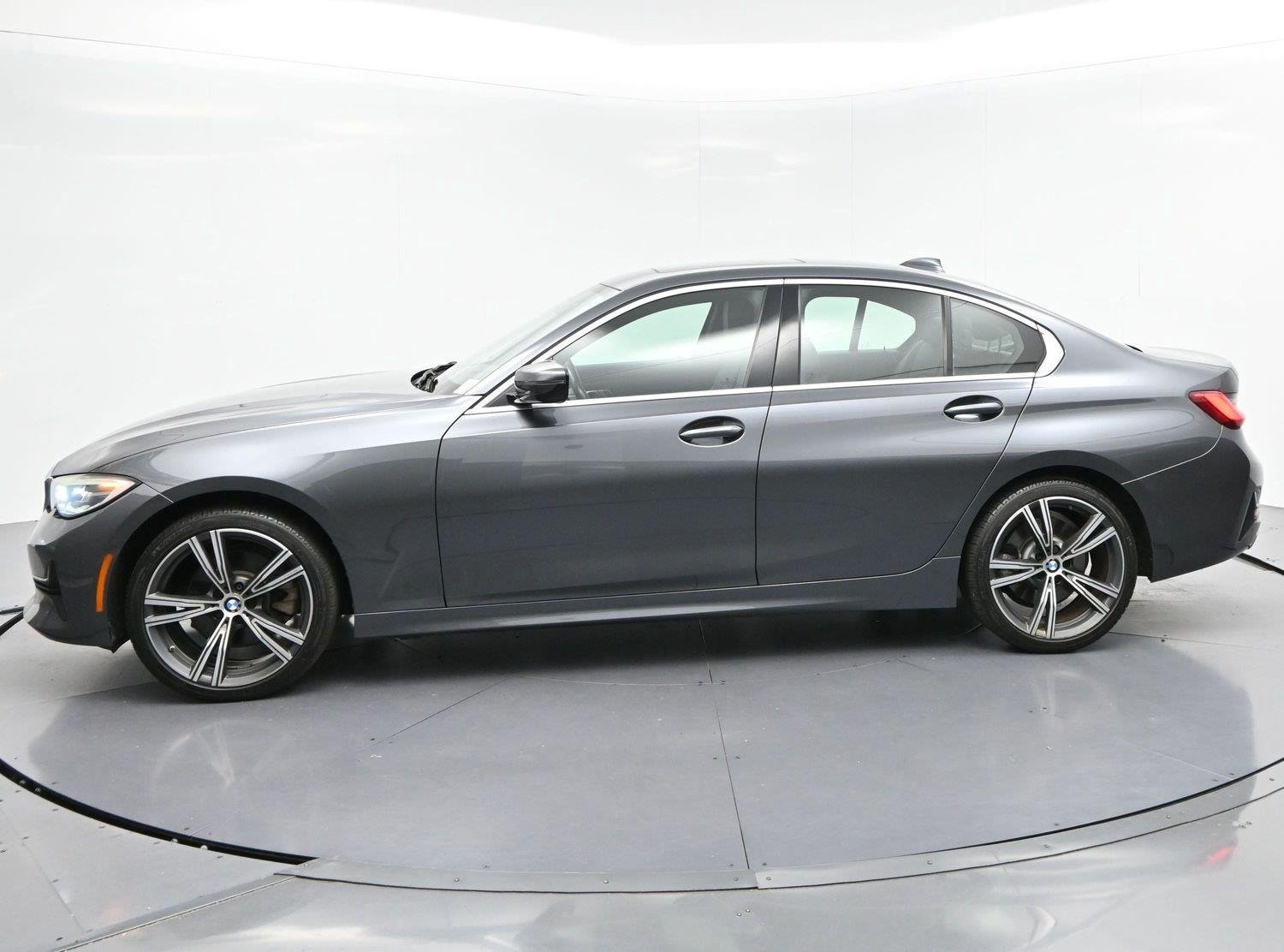 Used 2021 BMW 330i xDrive Sedan w/ Convenience Package AWD/4WD image 4