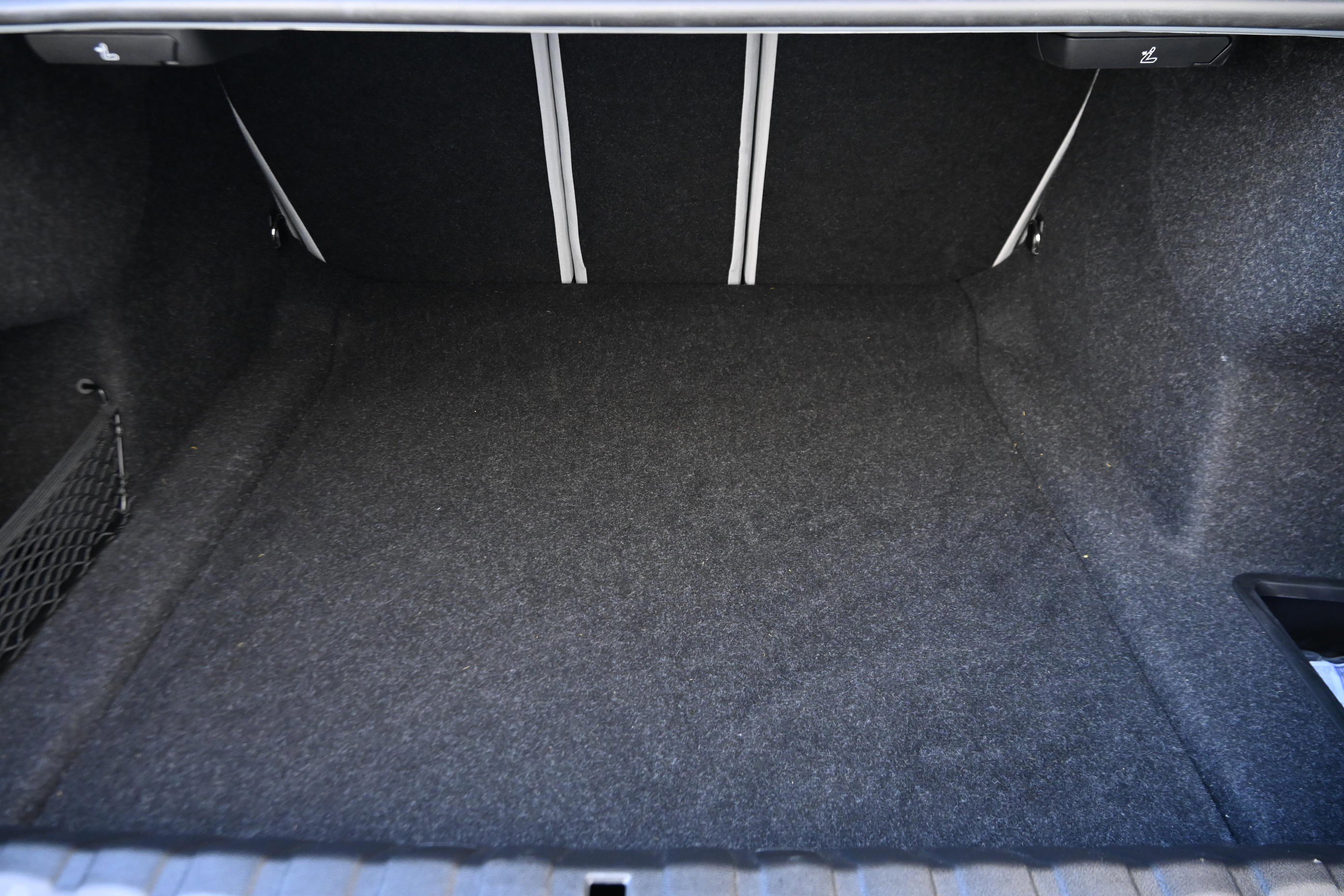 Used 2025 BMW M4 Competition image 32