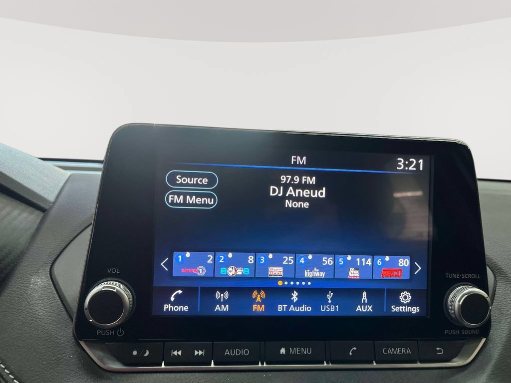 Used 2023 Nissan Sentra SV w/ All-Weather Package FWD image 19