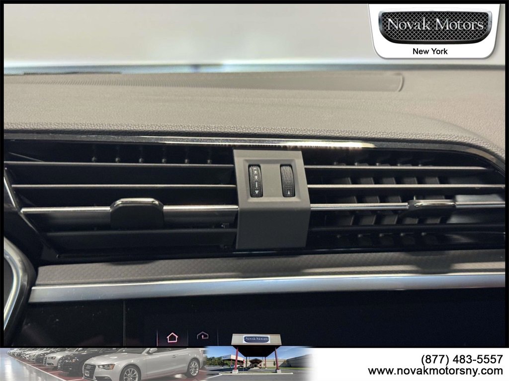 Used 2022 Audi Q3 2.0T Premium Plus image 22