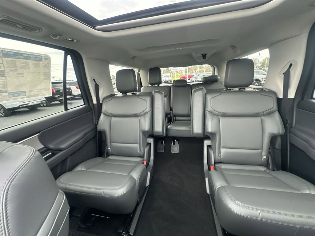 New 2026 Ford Expedition Max Active image 29