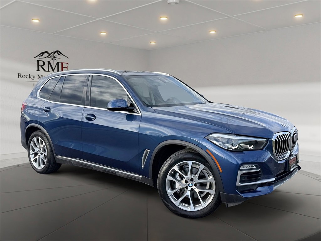 Used 2021 BMW X5 xDrive40i w/ Premium Package 2