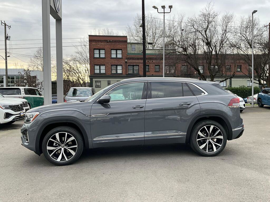 New 2026 Volkswagen Atlas Cross Sport SEL Premium R-Line image 5