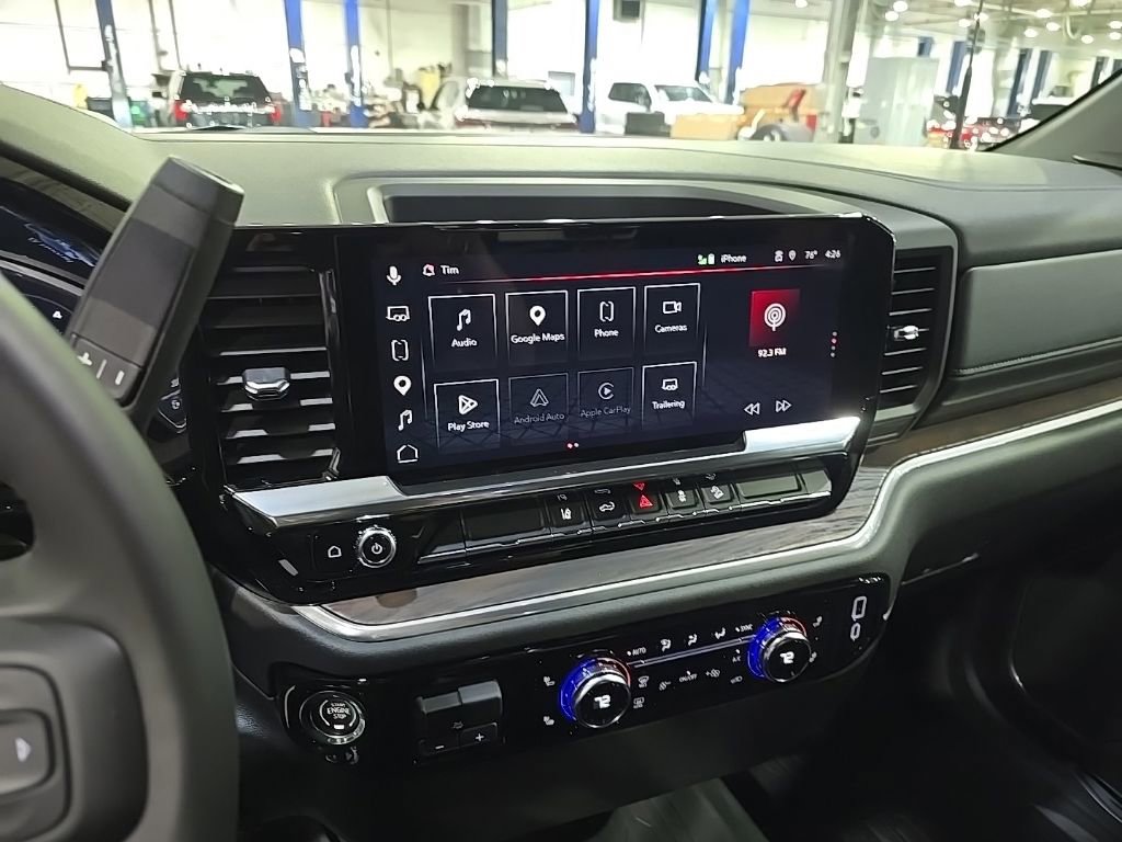 Used 2025 GMC Sierra 2500 SLT AWD/4WD image 20