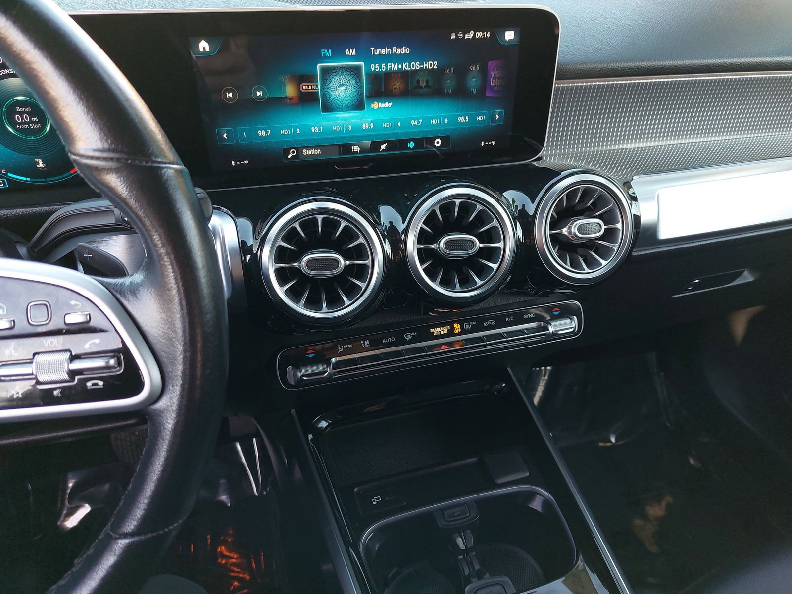 Used 2021 Mercedes-Benz GLB 250 image 20