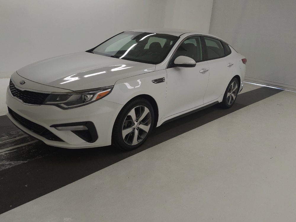 Used 2020 Kia Optima S FWD image 2