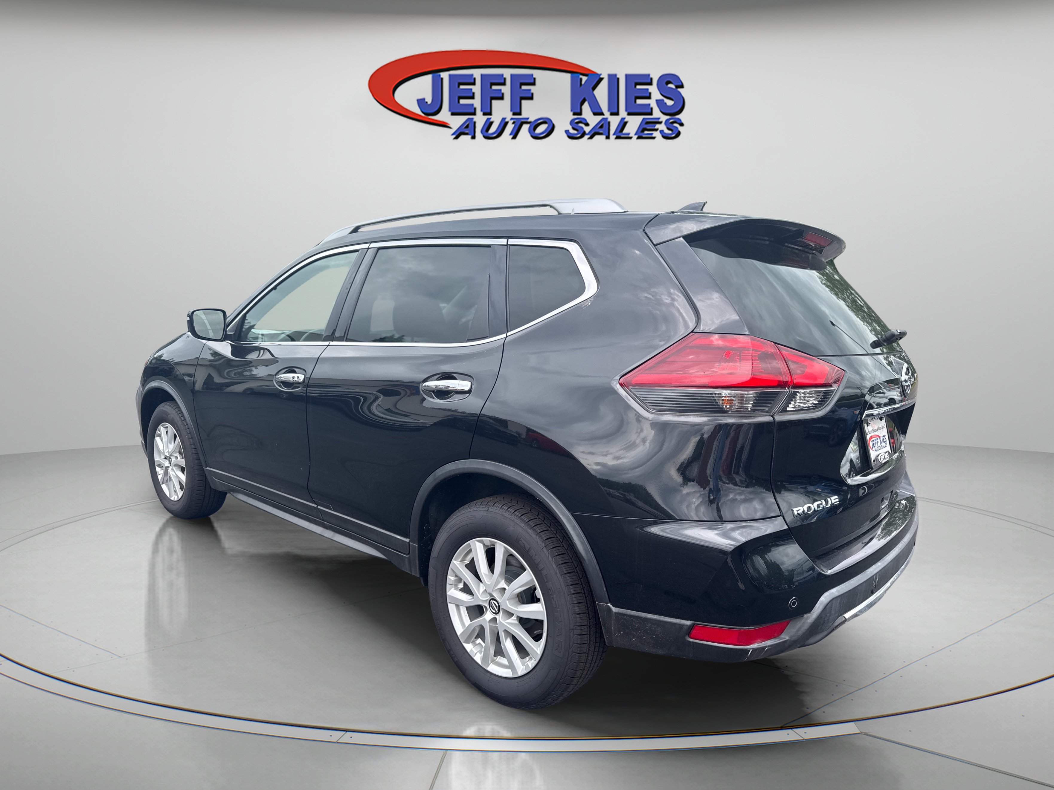 Used 2019 Nissan Rogue SV AWD/4WD image 7