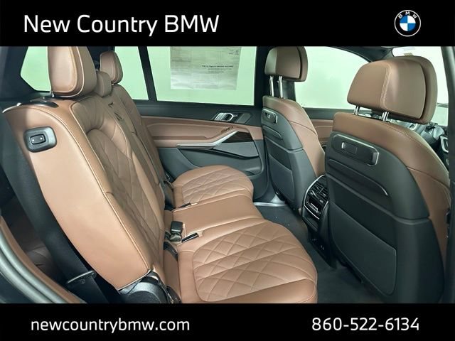 New 2027 BMW X7 xDrive40i w/ M Sport Package AWD/4WD image 27
