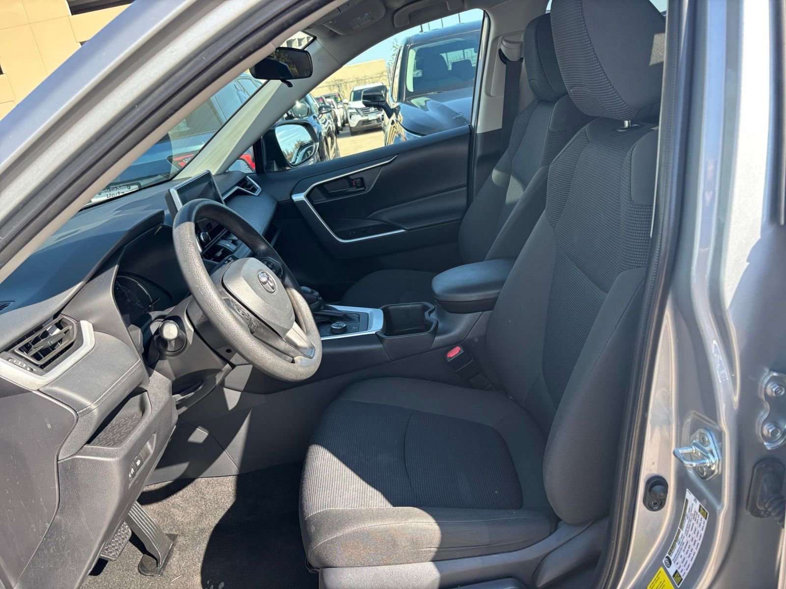 Used 2025 Toyota RAV4 LE image 25