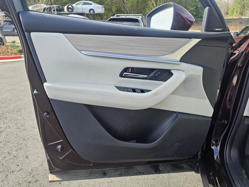 Used 2024 MAZDA CX-90 Plug-In Hybrid w/ Premium Plus image 11