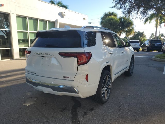 Used 2026 GMC Terrain Denali AWD/4WD image 5