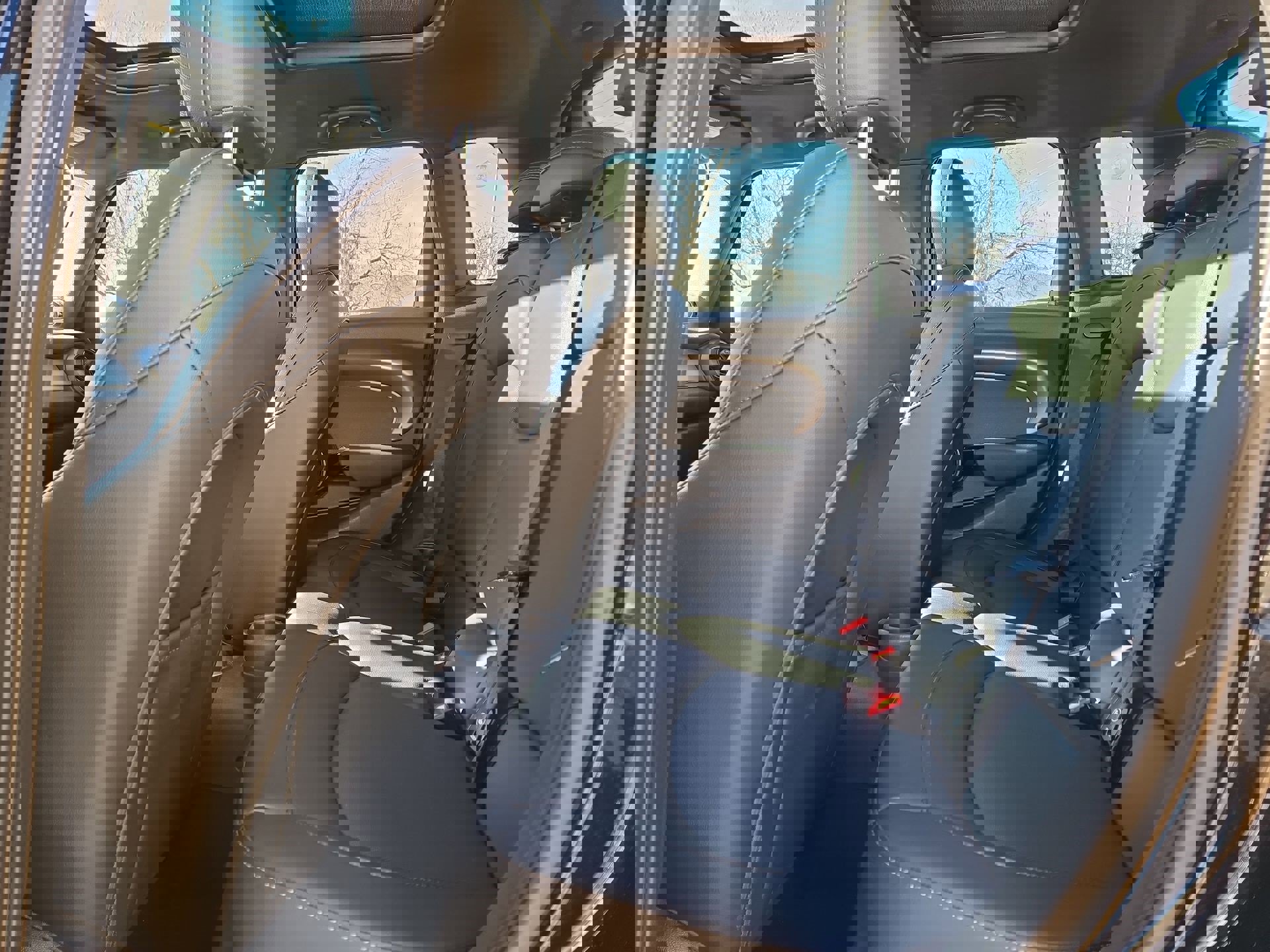 Used 2022 MINI Cooper S w/ Premium Package image 13