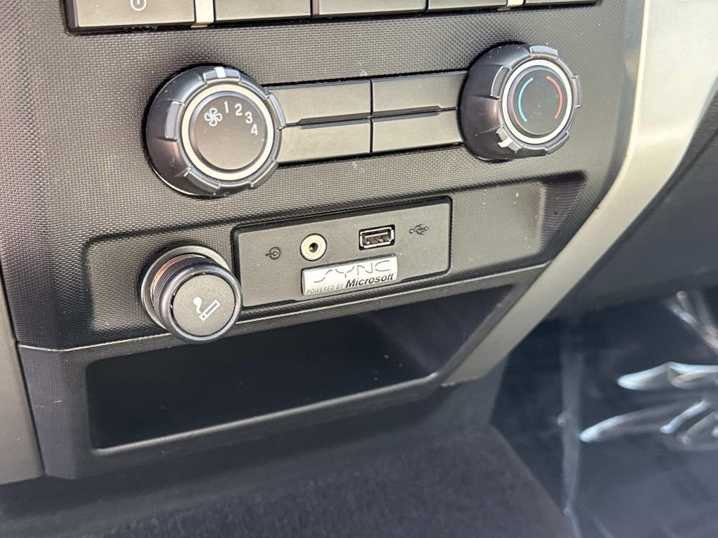 Used 2012 Ford F150 XLT w/ XLT Chrome Pkg image 26