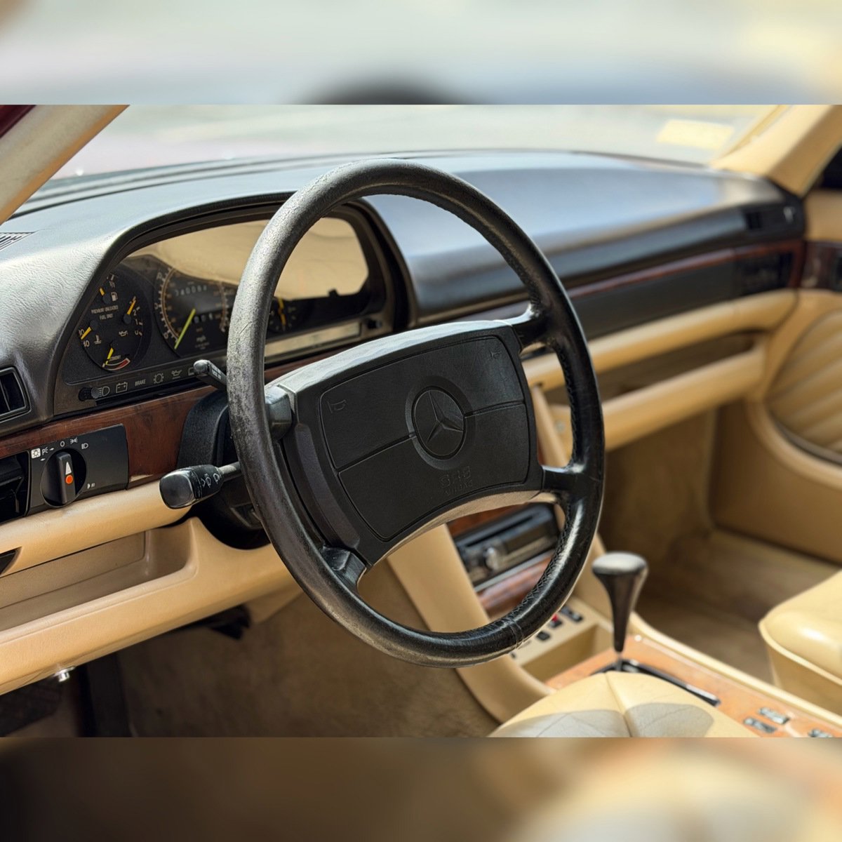 Used 1989 Mercedes-Benz 560 SEL image 5