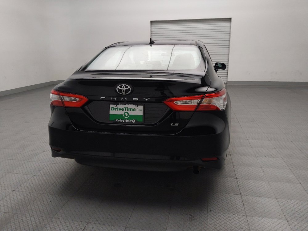 Used 2020 Toyota Camry LE image 7