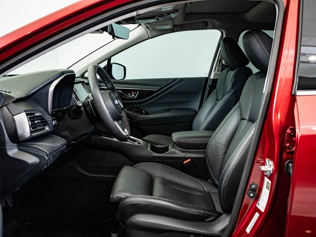 Used 2025 Subaru Outback Touring w/ Popular Package #2 image 23