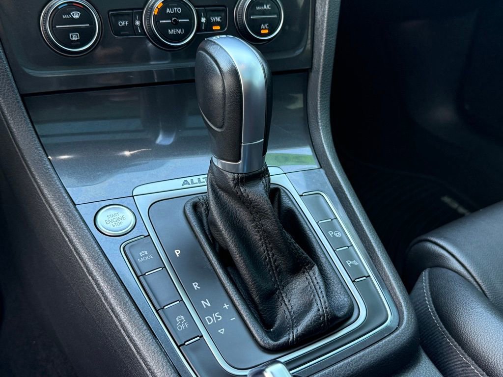 Used 2018 Volkswagen Golf Alltrack SEL image 22