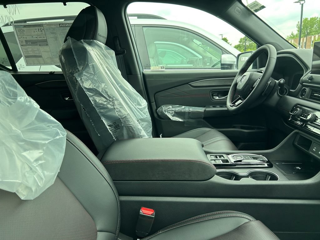 New 2026 Honda Pilot Black Edition image 20