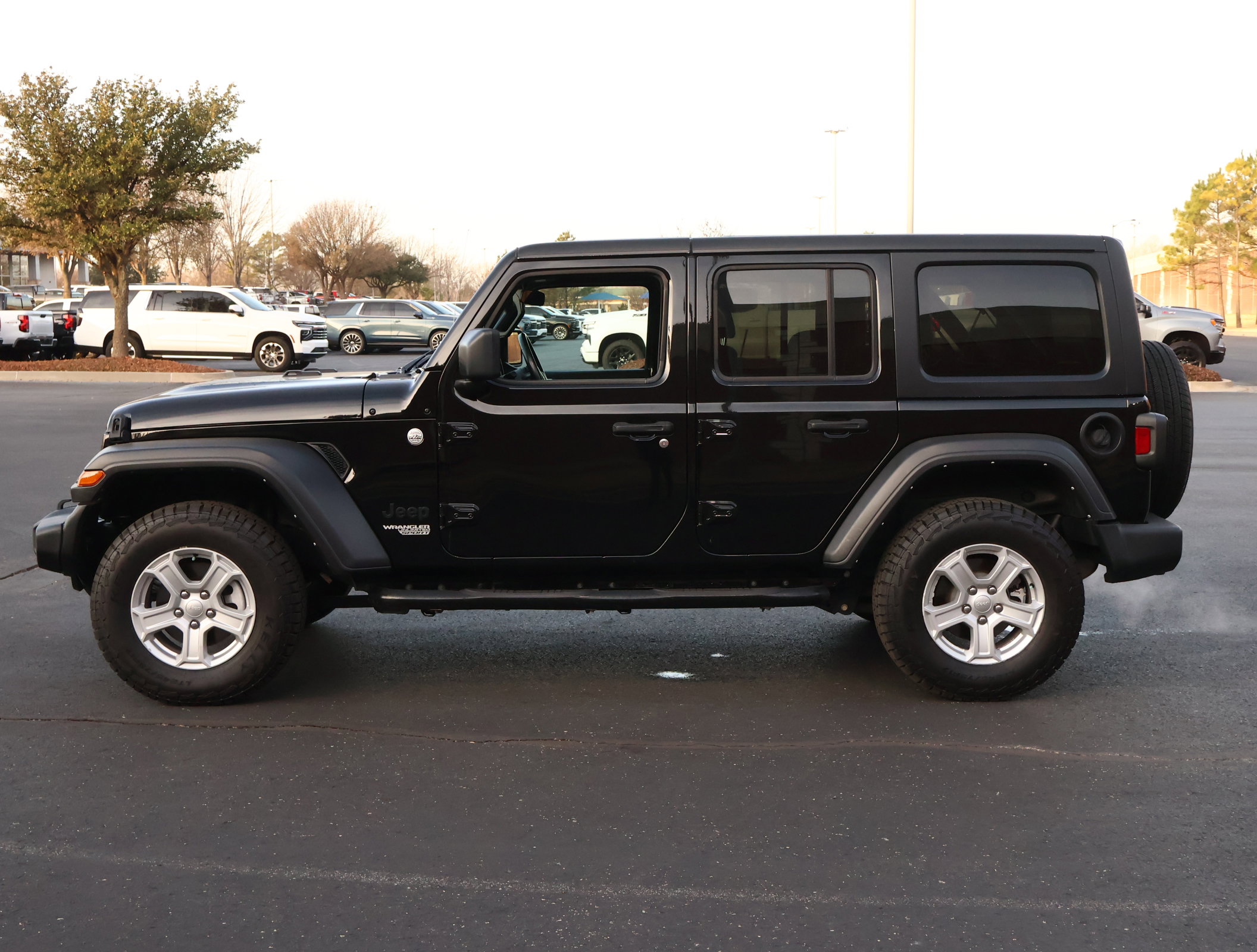 Used 2021 Jeep Wrangler Unlimited Sport image 28