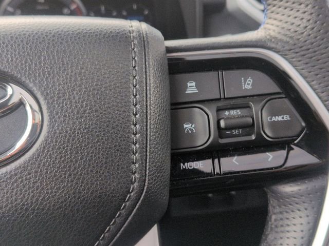 Used 2023 Toyota Tundra Platinum image 17