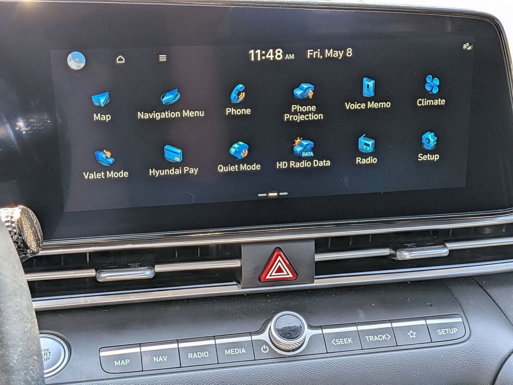 Used 2025 Hyundai Elantra SEL FWD image 18
